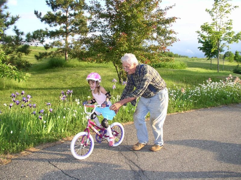 how to ride a bicycle without training wheels